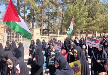 افتخارآفرینی مردم شهر نیم‌ور در آخرین جمعه ماه‌ مبارک رمضان