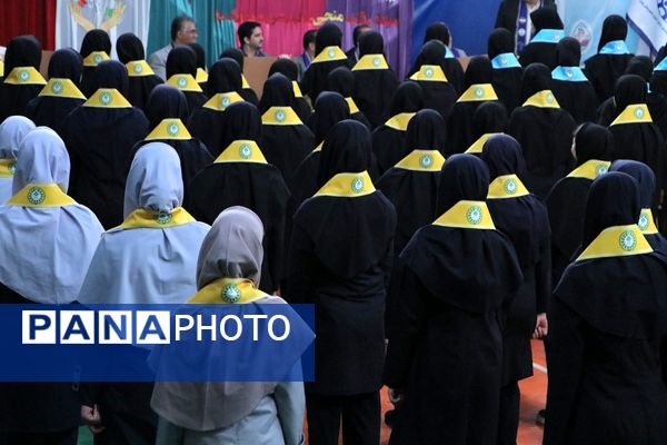 همایش «یاوران انقلاب» در بهارستان‌دو