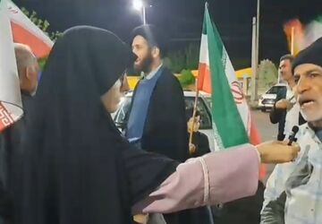 تجمع شبانه اهالی انقلابی روستای ابرجس قم در شهر کهک 