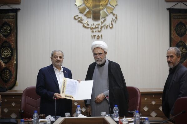 وزیر آموزش و پرورش به عنوان «رئیس ستاد مرکزی بزرگداشت دولتمردان شهید» منصوب شد
