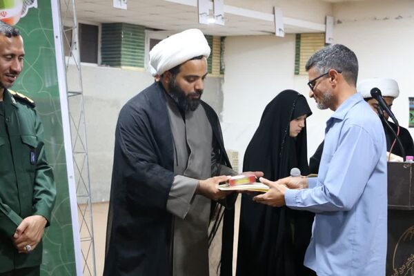 آیین تجلیل از ۱۵۰ خادم موکب شهدای گمنام بندرخمیر