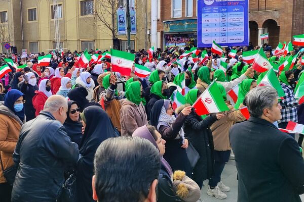زنده کردن یاد و خاطره بهار 57 در دل سرمای زمستان