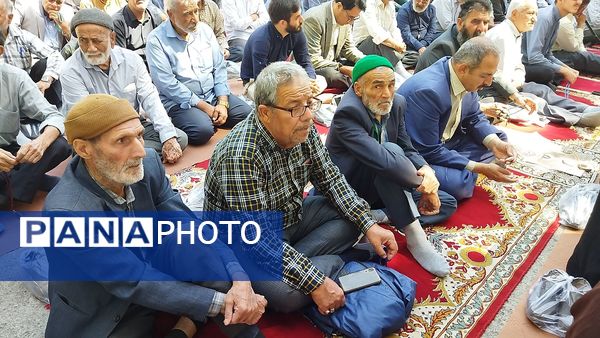 نماز جمعه در جوار شهدای بهشت فضل نیشابور 