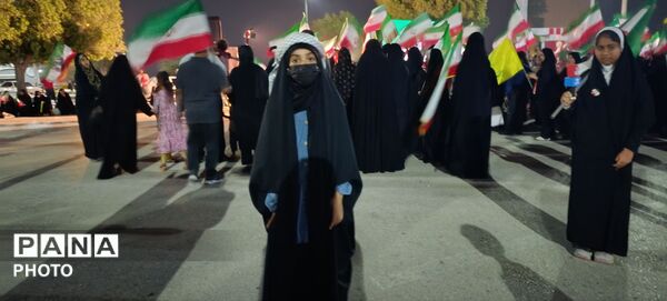 برگزاری تجمع شبانه شهروندان در بندرعباس