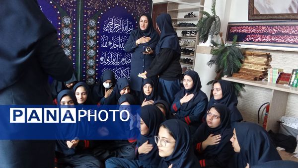 مراسم عزاداری بانوی کرامت حضرت معصومه(س) در دبیرستان هیأت امنایی فرزانگان ملارد