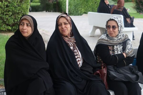 غوغای دانشگاه فردوسی مشهد در روز کنکور ۱۴۰۴