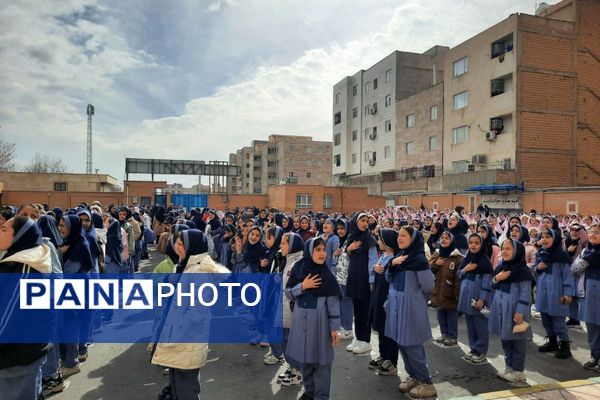 از کلاس درس تا شکوه انقلاب؛ شور دانش آموزی،  شور فجر