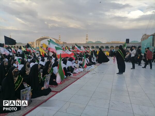 رژه «بانوان جان فدای ایران» در بلوار پیامبر اعظم قم