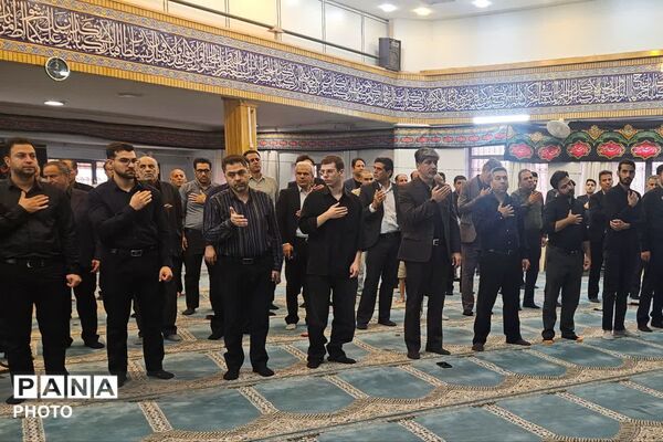 دومین روز از آیین سوگواری سالار شهیدان در اداره‌کل آموزش‌وپرورش فارس