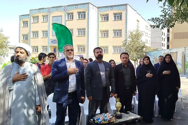 افتتاح زمین چمن مصنوعی در ناحیه دو شهرری 