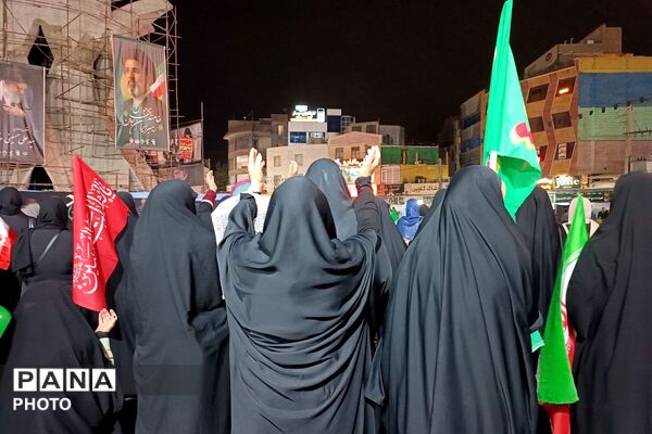 شور غدیر در میدان امام خامنه‌ای؛ اجتماع شبانه مردم شهرستان قدس جلوه‌ای از عشق به ولایت