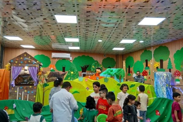 جشن روز جهانی کودک در بم