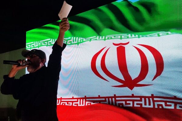 "عهد خون"، تجمع بزرگ مردمی و هیئت‌های مذهبی باقرشهر و کهریزک در حمایت از ولی امر مسلمین جهان 