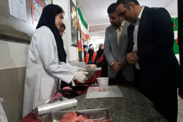  مراسم نواخته شدن زنگ پژوهش در فرزانگان قدس