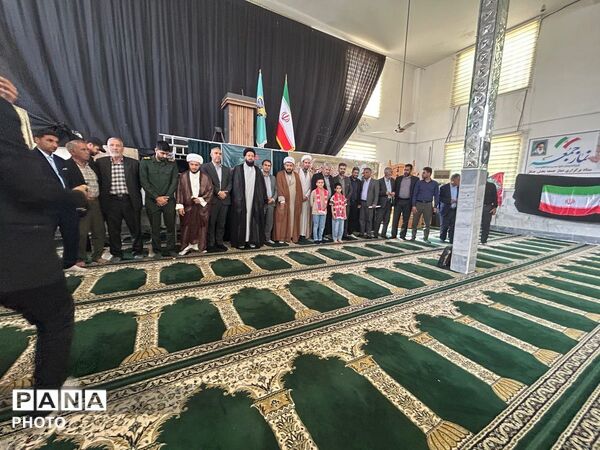 نماز جمعه در شهر جنگل