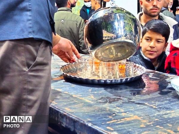 موکب هایی به عشق رهبر شهید