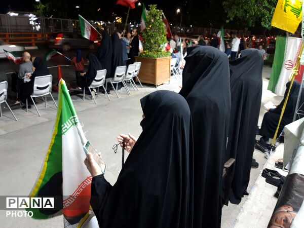 اقامه نماز استغاثه به امام زمان (عج) در موکب حماسه مقاومت دانش آموز 