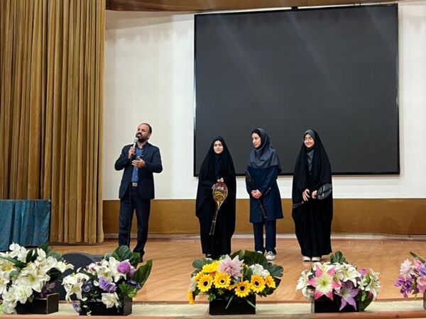 نشست گروه‌های برگزیده استانی رویداد بزرگ ملی «لیگ‌جت» در کانون فرهنگی و تربیتی شهید فهمیده کرج
