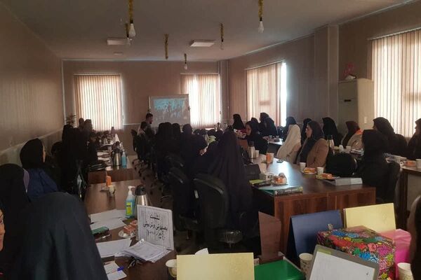 جلسه بصیرت افزایی 9 دی معاونین پرورشی رودهن