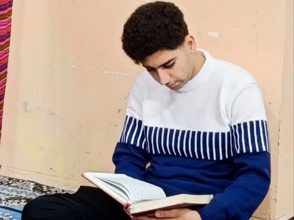 استقبال پرشور مردم از ضیافت سه روزه انس با قرآن
