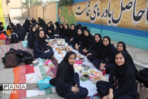 از صبحانه سلامت تا شور و نشاط فرهنگی و ورزشی در دبیرستان الغدیر قیامدشت