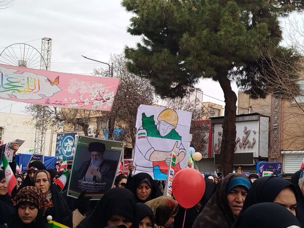 راهپیمایی 22 بهمن با حضور گسترده ای از مردم در شهرستان نیشابور