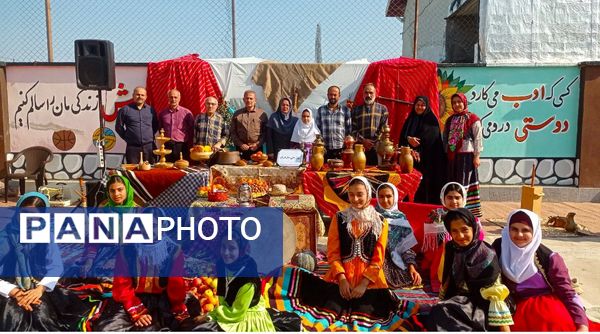 جشن هفته مازندران در دبستان نرجس خاتون گلوگاه 