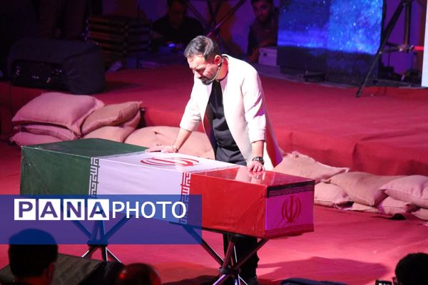 جلوه‌هایی از یادواره شهدای استان قم