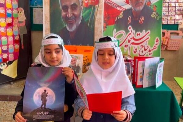 یادواره شهدا در آموزشگاه شاهد فرهنگ پیشوا