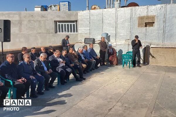 آیین سنتی برپایی خیمه عاشورایی در زرقان