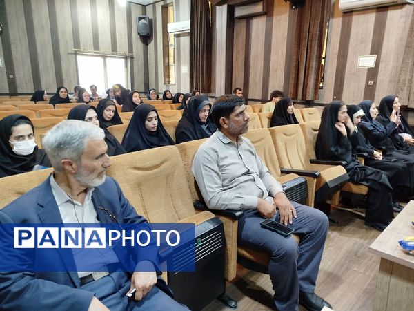 کارگاه توانمندسازی مشاوران شهرستان‌قرچک