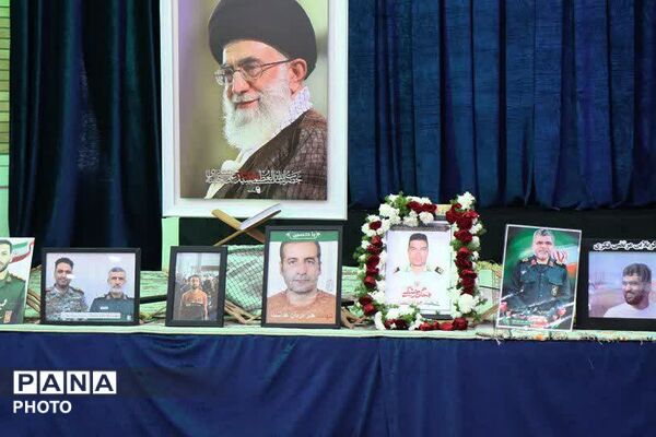 گرامیداشت اربعین رهبر شهید انقلاب و شهدای جنگ رمضان در نماز جمعه باقرشهر و کهریزک 
