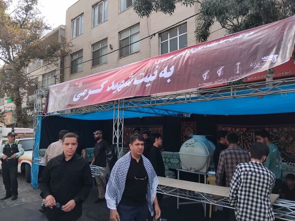 پیاده‌روی جاماندگان اربعین حسینی از مصلی تا میدان شهدای کرج