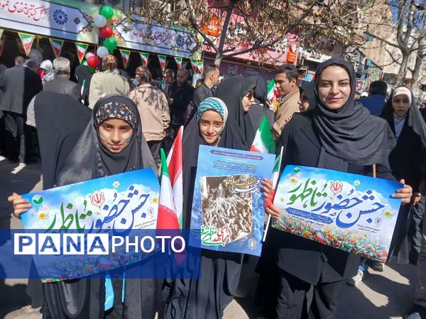 حضور پرشور مردم شیراز در راهپیمایی 22 بهمن، خون تازه در رگ‌های انقلاب 