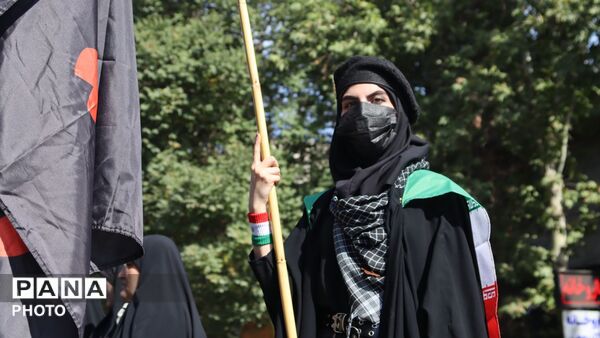 قیام بانوان لرستانی در میدان جان‌فدا حماسه‌ای از گهواره تا سنگر