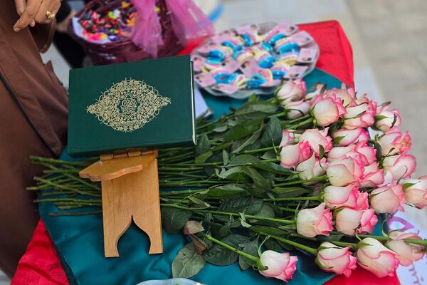 جشن جوانه ها در دبیرستان الهام شریعت کهریزک 