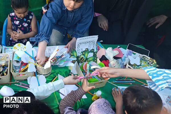 برپایی غرفه های مهدویت، فرهنگی هنری، بهداشت - سلامت، ورزشی و بسیج فرهنگیان در چهاردانگه