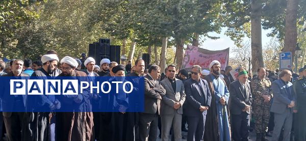 حضور پرشور مردم در راهپیمایی ۱۳ آبان طرقبه