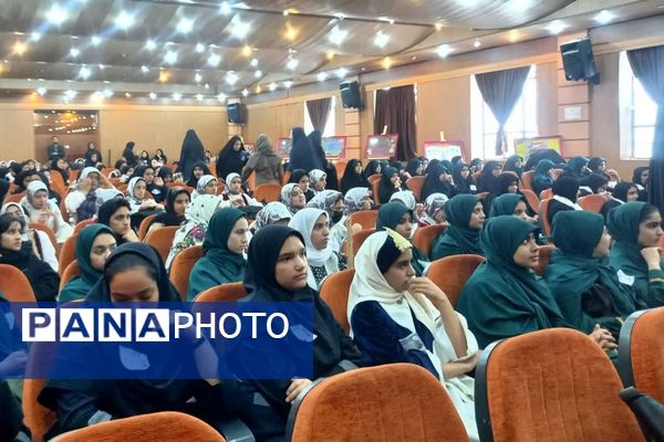 رقابتی از رنگ فرهنگ و هنر؛  هنرنمایی دانش‌آموزان در دیار شیخ جام