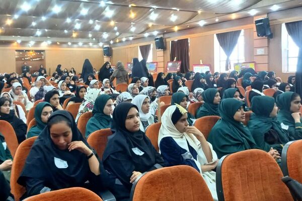 رقابتی از رنگ فرهنگ و هنر؛  هنرنمایی دانش‌آموزان در دیار شیخ جام