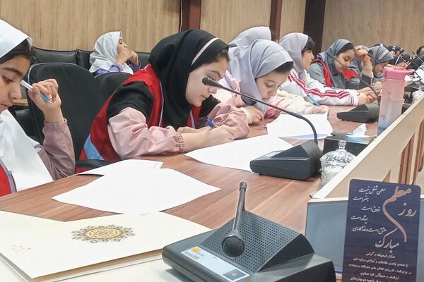 جلسه توانمندسازی و آزمون علمی مهارتی سفیران سلامت در بهارستان‌۲