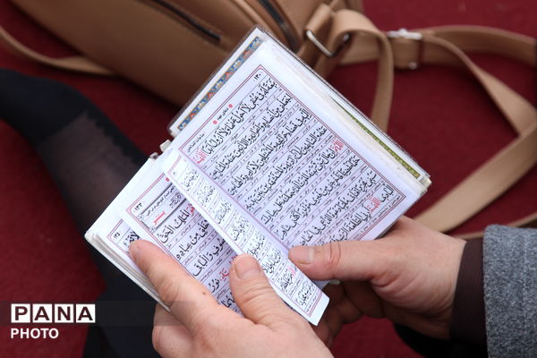 برپایی باشکوه نماز عید فطر در یزد