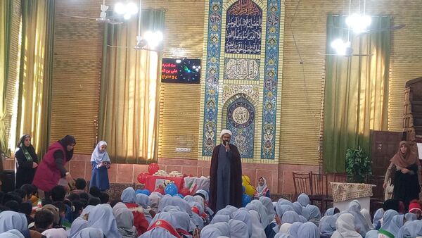 جشن باشکوهی به مناسبت ایام الله دهه  فجر در حسینیه شهر بار