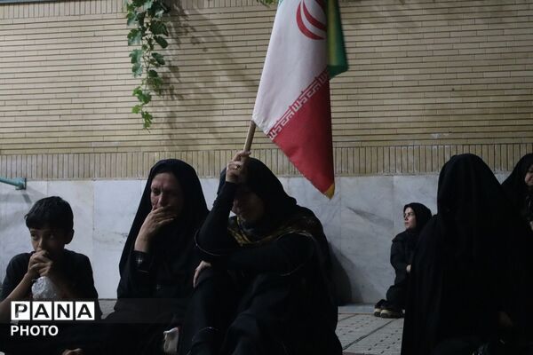 نوای سینه زنی در سوگ تشنگان کربلا
