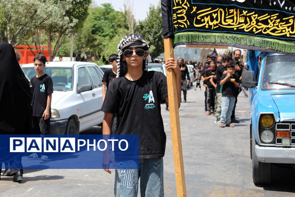 عزاداری تاسوعای حسینی در شهر درق 