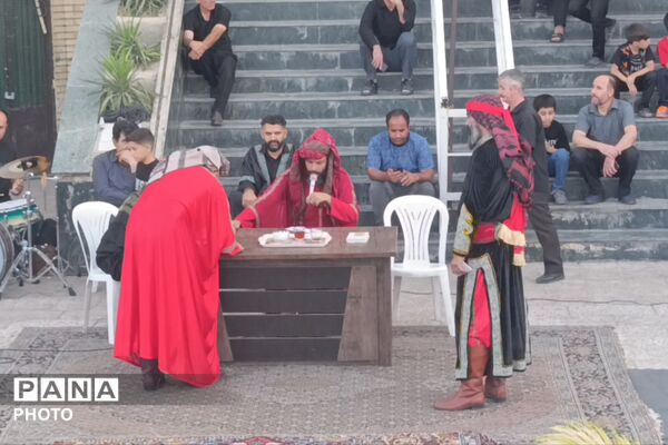 مراسم تعزیه‌خوانی در مسجد جامع آبشناسان همراه با حضور عزاداران