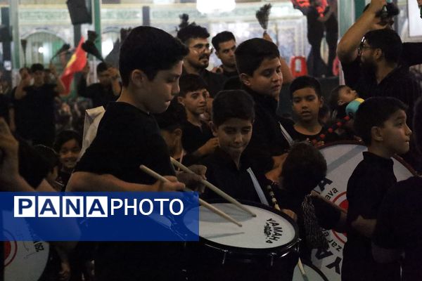 مراسم عزاداری تاسوعا، به رسم آیین‌های ۴۰۰ ساله در خور و بیابانک 