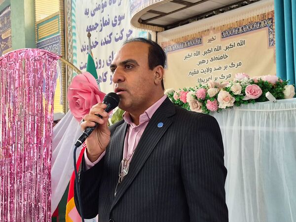 آیین سپیدپوشان؛ جشن تکلیف دختران عنبرآباد