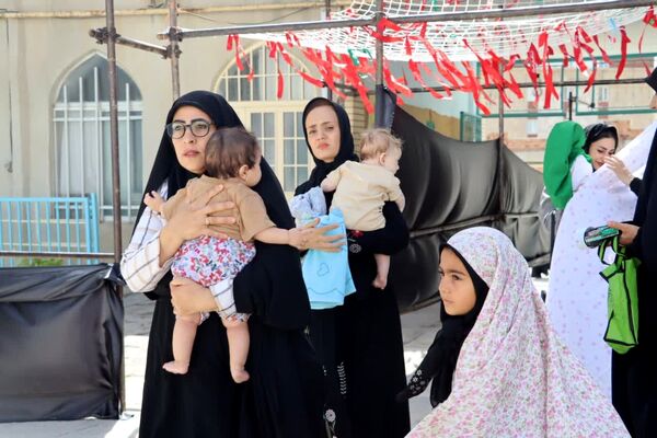 همایش شیرخوارگان حسینی در بجنورد 