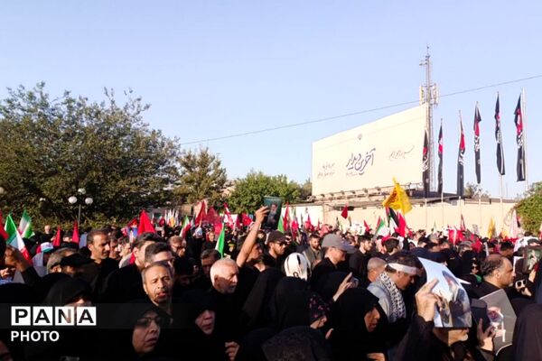 مراسم وداع و بدرقه آقای شهید ایران در مصلی امام خمینی (ره)